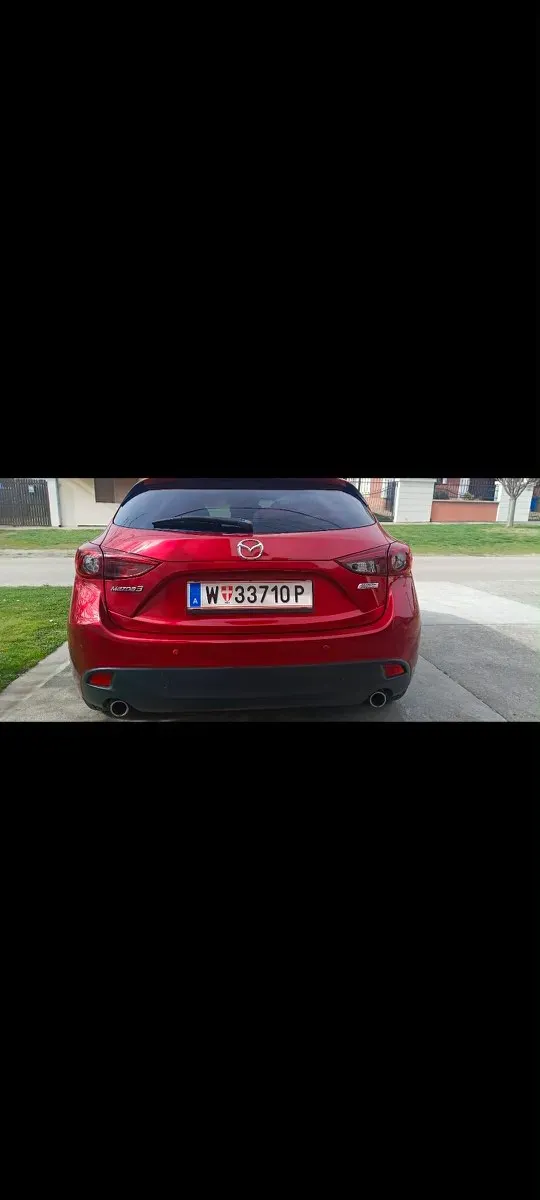 Mazda Mazda3 2015 photo 3