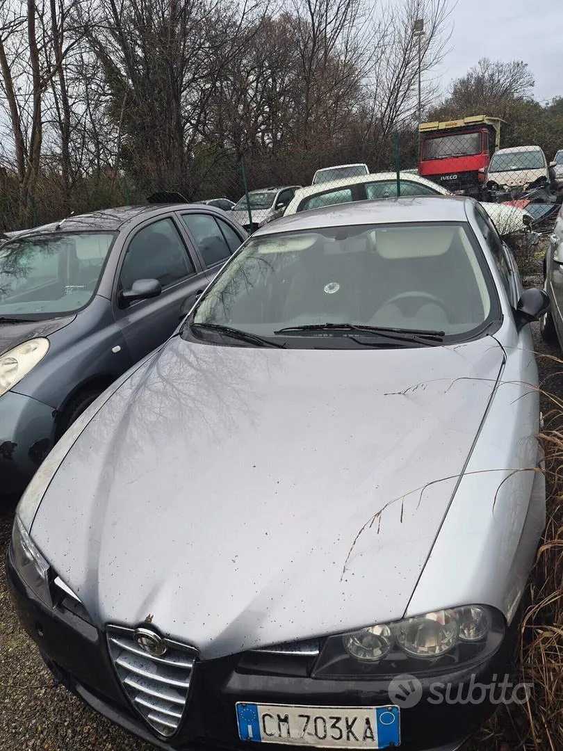 Alfa Romeo 156 2004 photo 2
