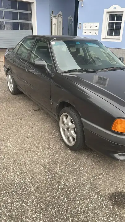Audi 80 1991 photo 2