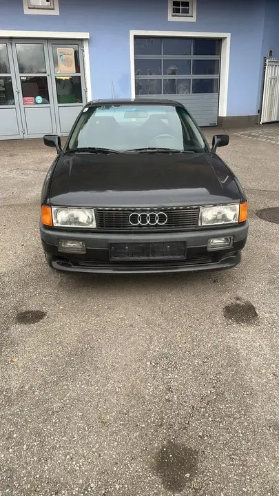 Audi 80