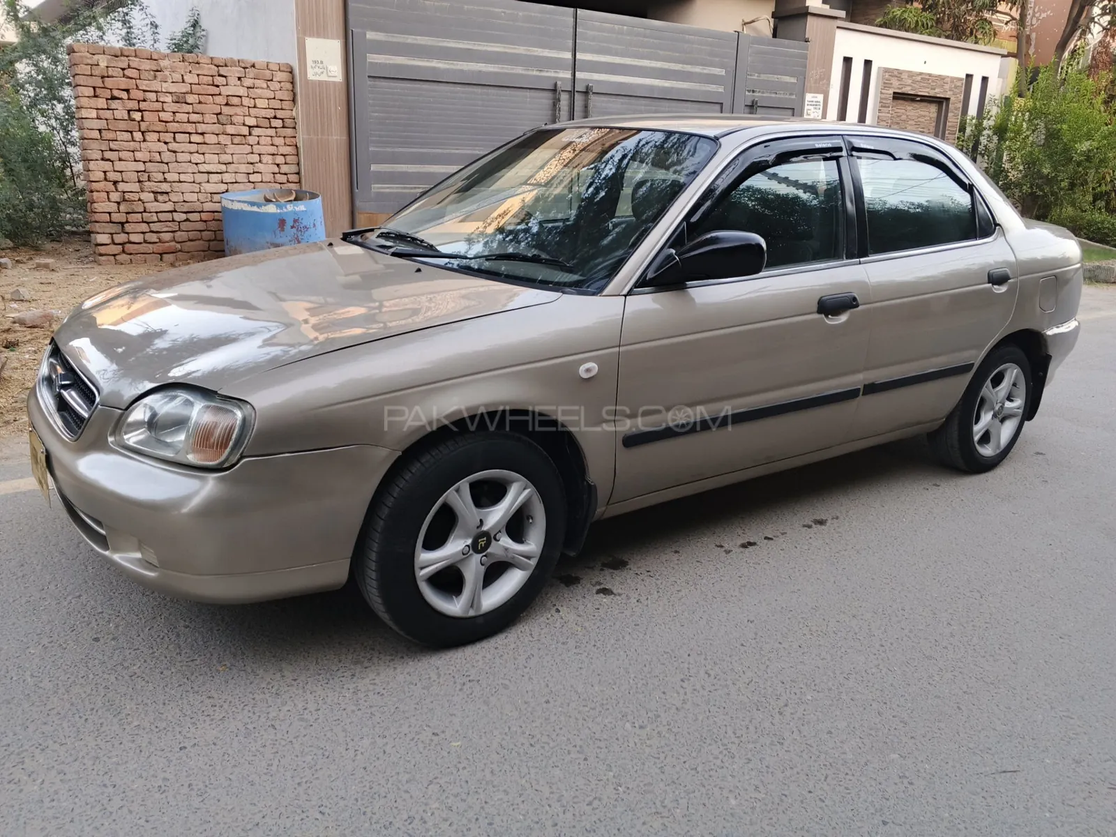 Suzuki Baleno