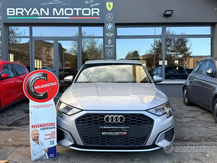 Audi A3 2021 photo 2