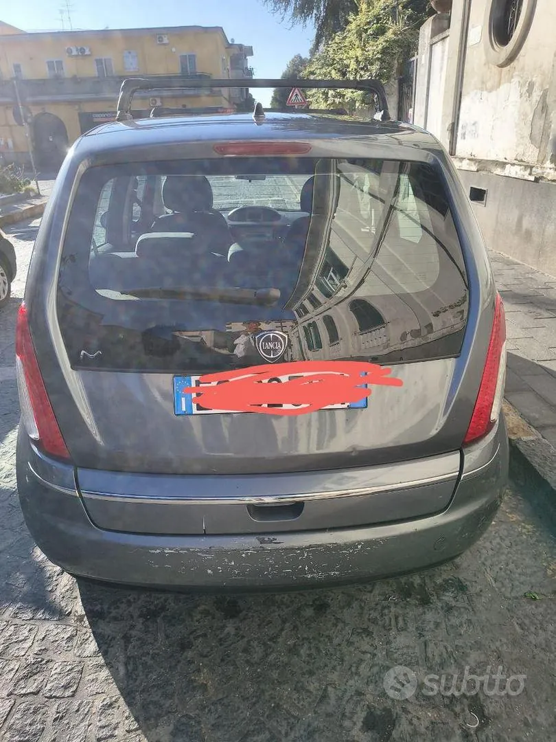 Lancia Musa 2011 photo 4