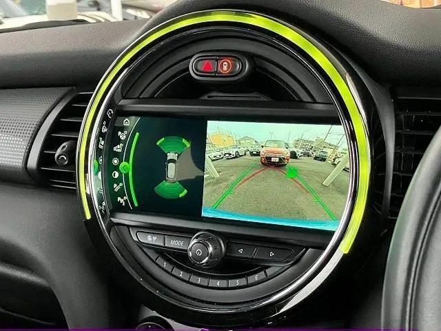 Mini Cooper D 2018 photo 4