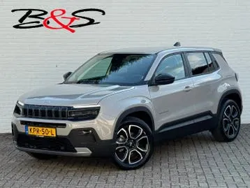 Jeep Avenger Summit