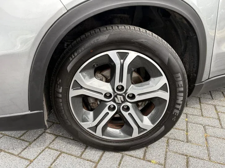 Suzuki Vitara 2018 photo 2