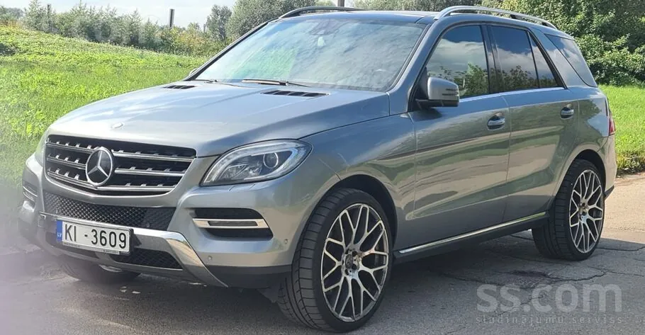 Mercedes-Benz Ml350 2015 photo 2