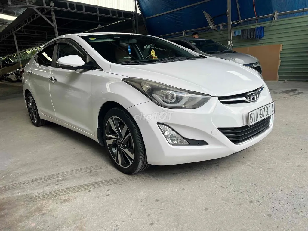 Hyundai Elantra 2014 photo 2