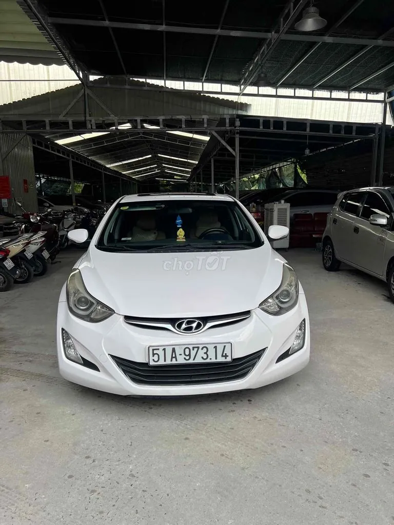 Hyundai Elantra 2014 photo 4