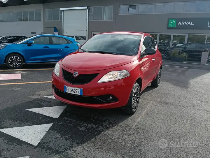 Lancia Ypsilon 2019 photo 2