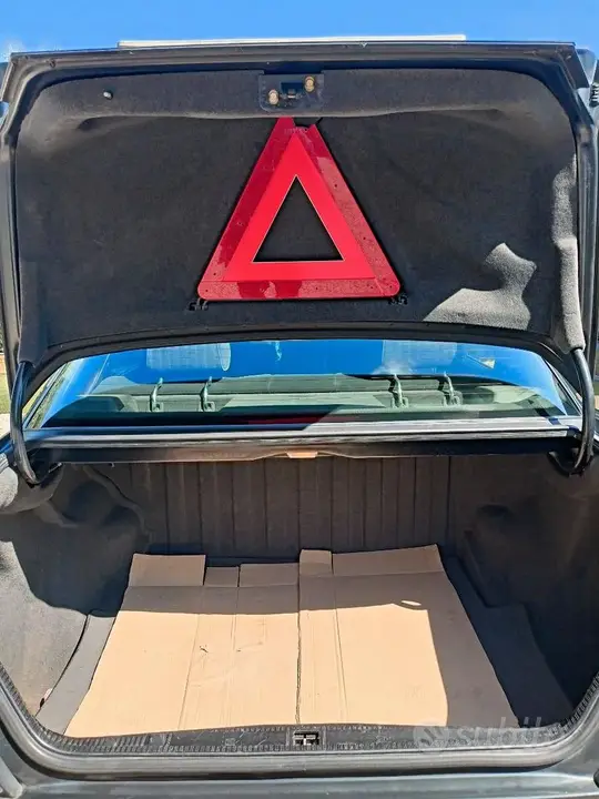 Mercedes-Benz Auto