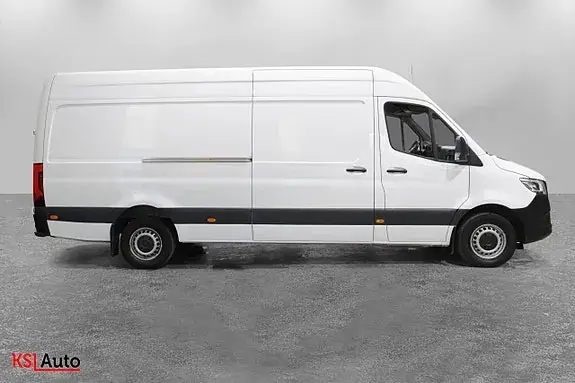 Mercedes-Benz Sprinter 317 2024 photo 2