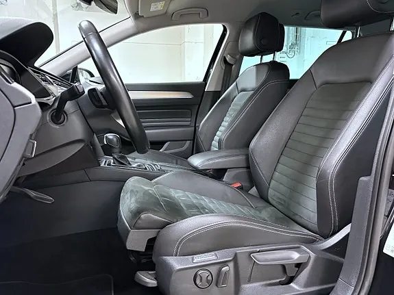 Volkswagen Passat 2022 photo 4