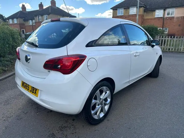Vauxhall Corsa 2015 photo 3