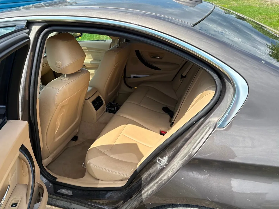 BMW 3 Series 2013 photo 3