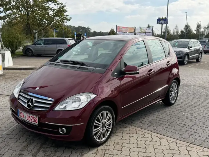 Mercedes-Benz A160