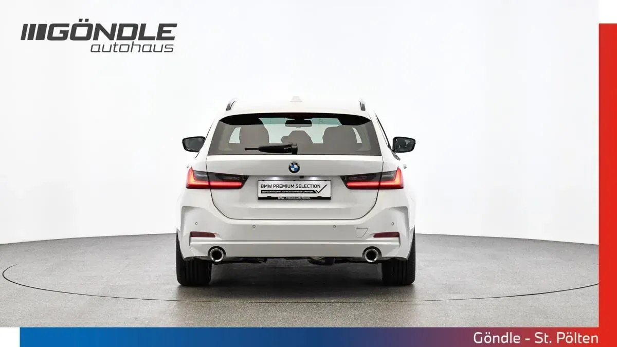 BMW 3 Series 2024 photo 2