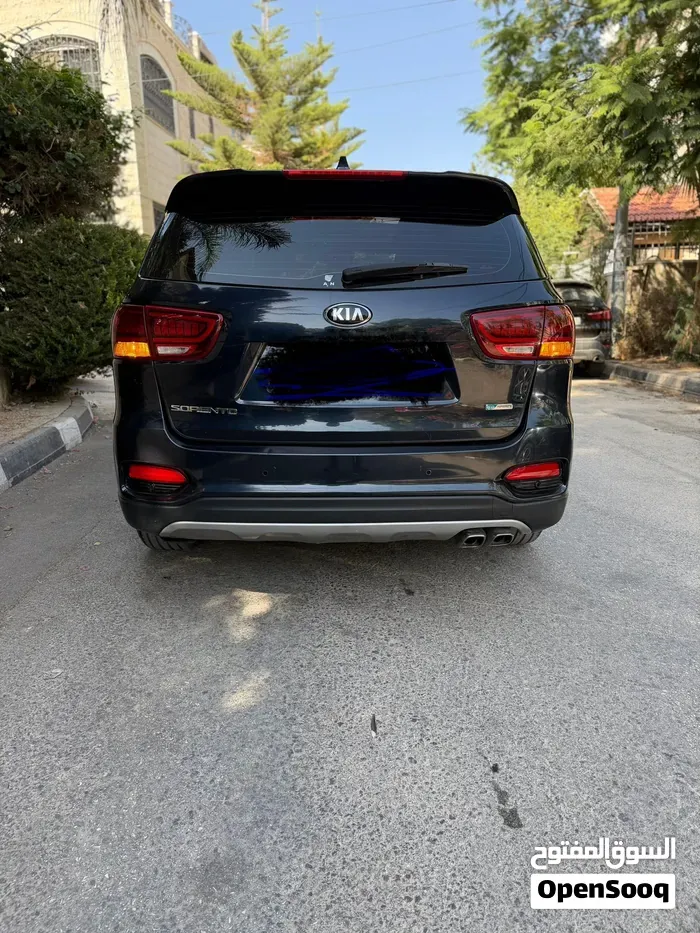 Kia Sorento 2018 photo 2