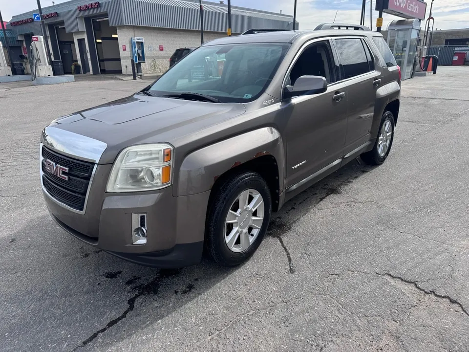 GMC Terrain 2011 photo 2