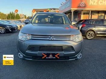 Mitsubishi Outlander 2013 photo 3