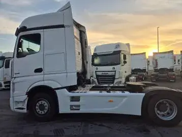 Mercedes-Benz Actros 2024 photo 2