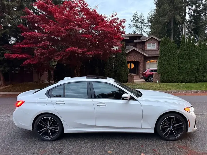 BMW 3 Series 2021 photo 4
