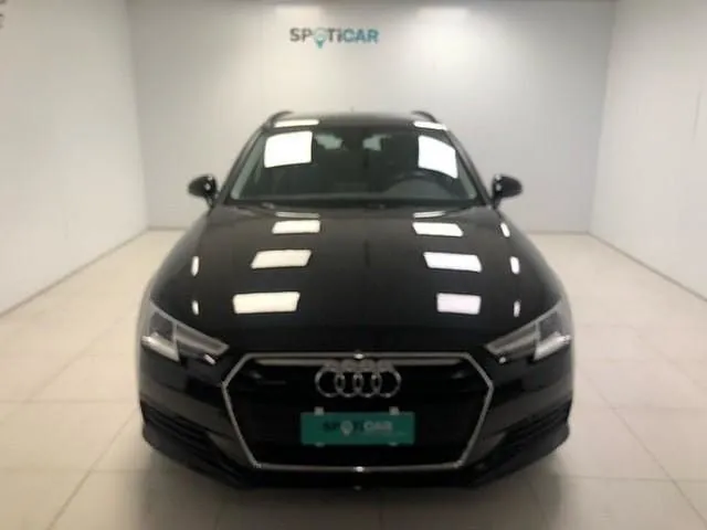 Audi A4 Avant 2018 photo 2