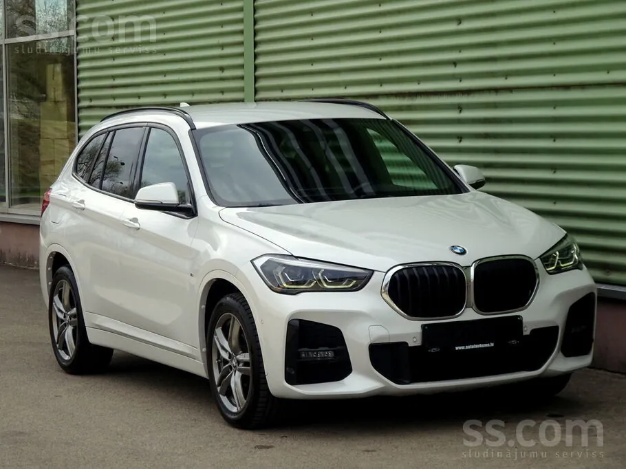 BMW X1 2022 photo 3