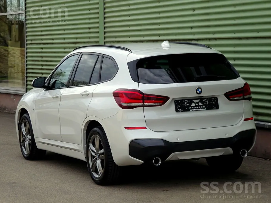 BMW X1 2022 photo 4
