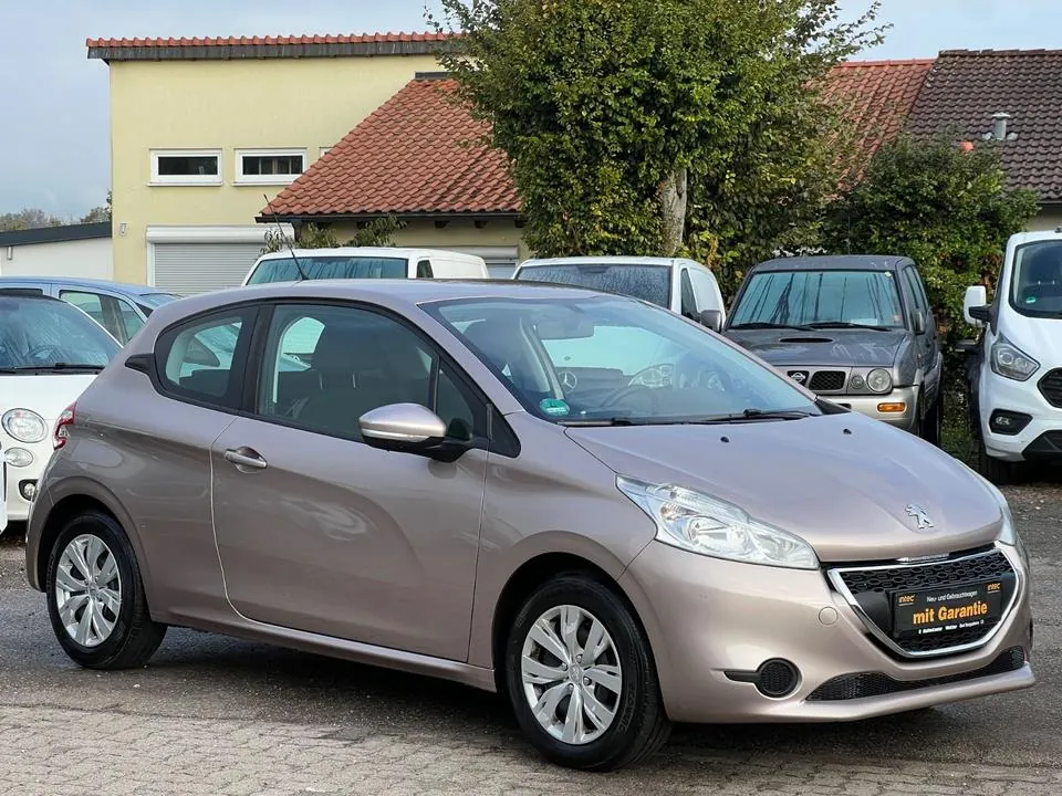 Peugeot 208 Active