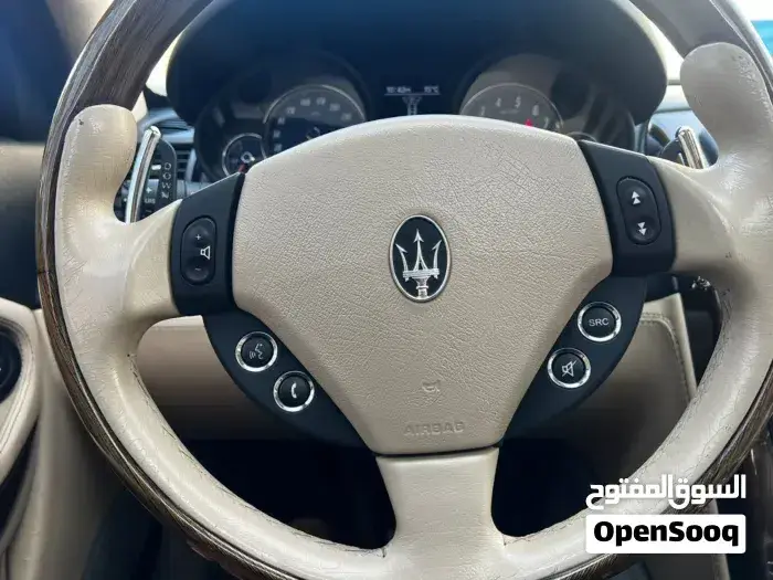 Maserati Quattroporte 2009 photo 4