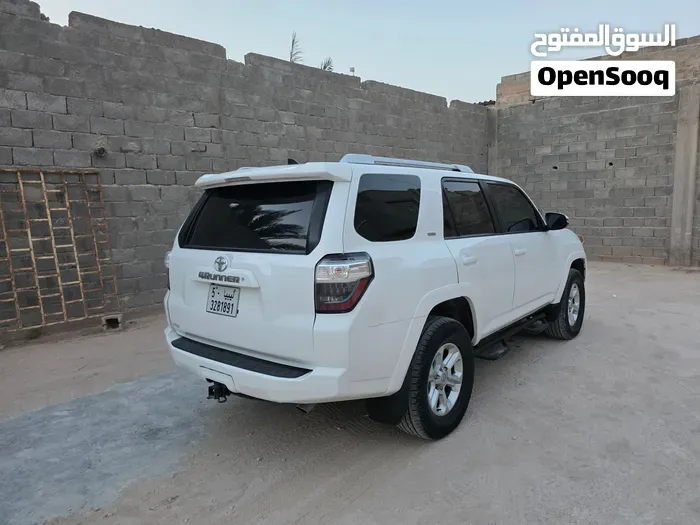 Toyota 4Runner 2018 photo 4