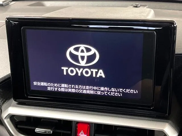 Toyota Riz Z 2025 photo 3