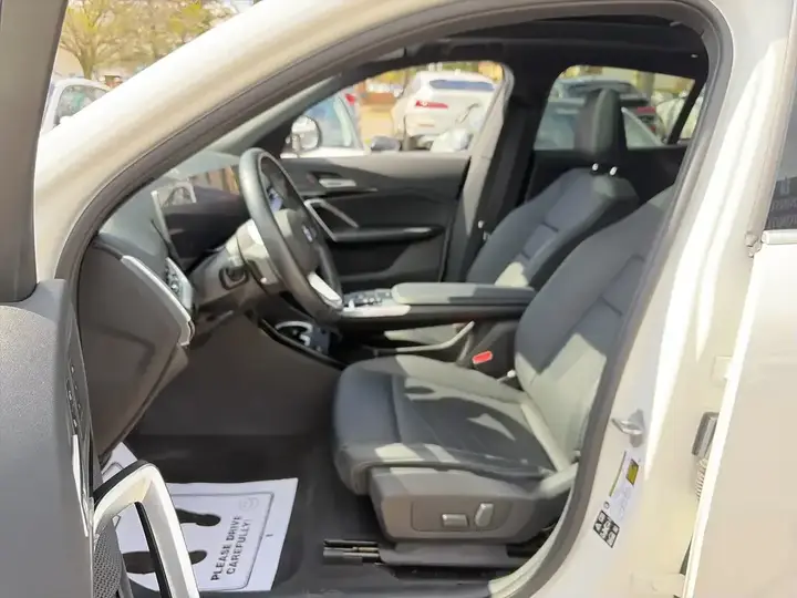 BMW X2 2025 photo 5