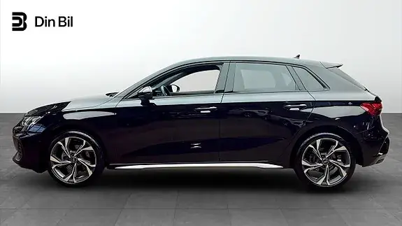 Audi A3 2025 photo 2
