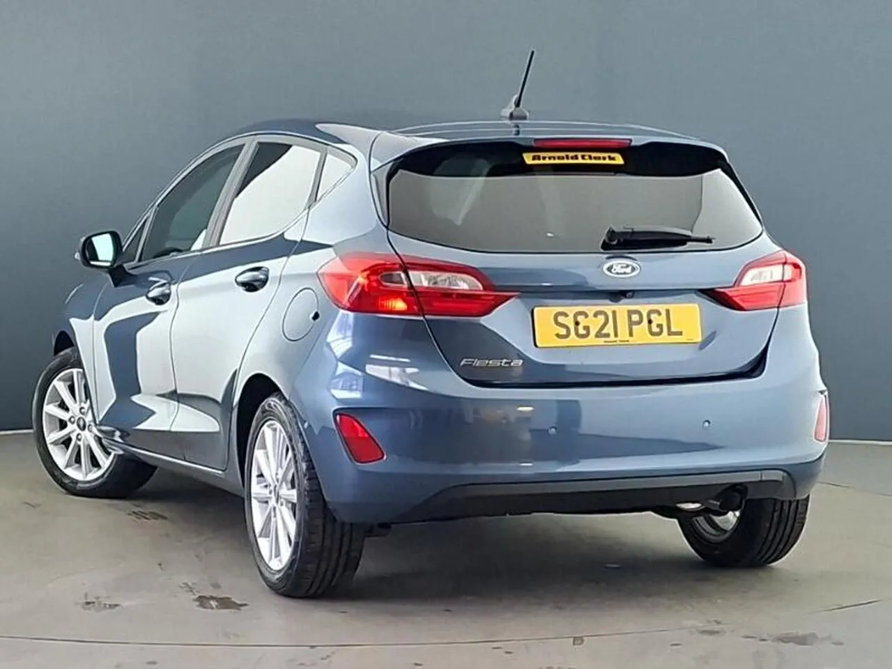 Ford Fiesta 2021 photo 2