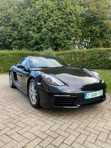 Porsche 718 Cayman