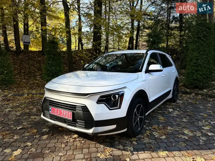 Kia Niro 2025 photo 2
