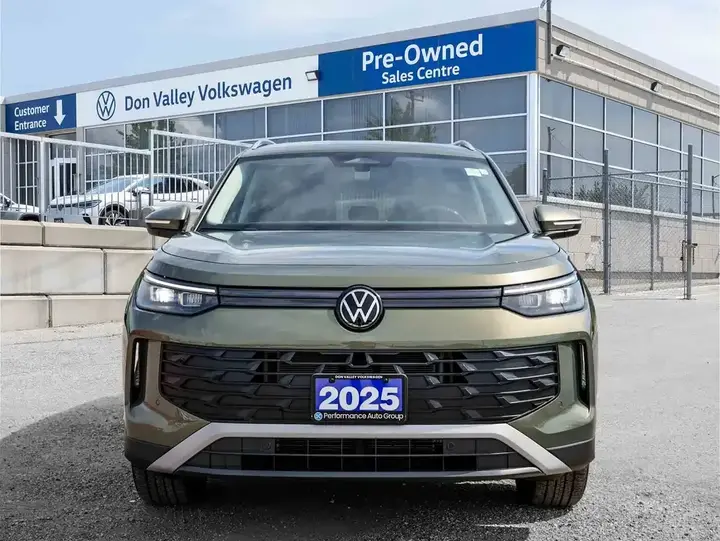 Volkswagen Tiguan 2025 photo 2