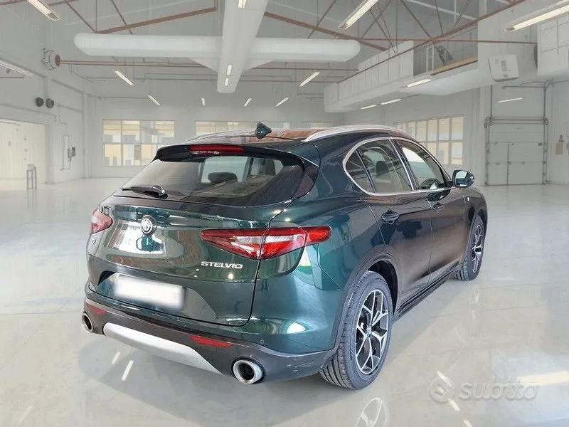 Alfa Romeo Stelvio 2021 photo 4