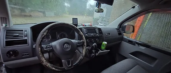 Volkswagen Transporter 2010 photo 5
