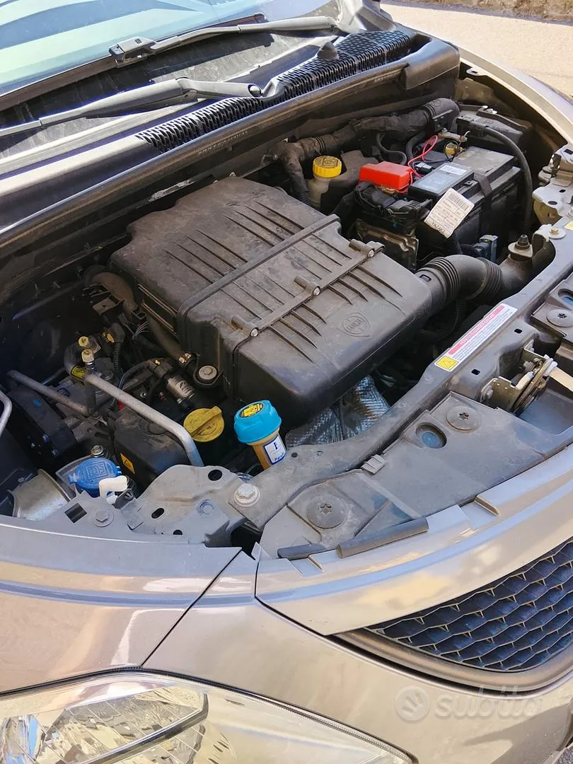 Lancia Ypsilon 2019 photo 4
