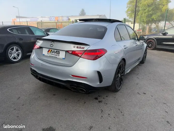 Mercedes-Benz C-Class 2024 photo 5