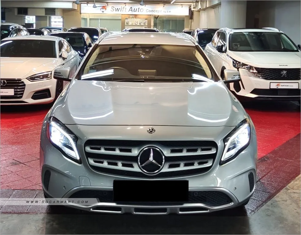 Mercedes-Benz Gla180