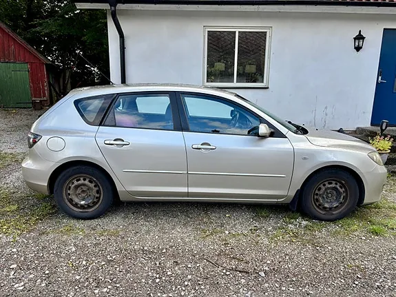 Mazda 3 2007 photo 3