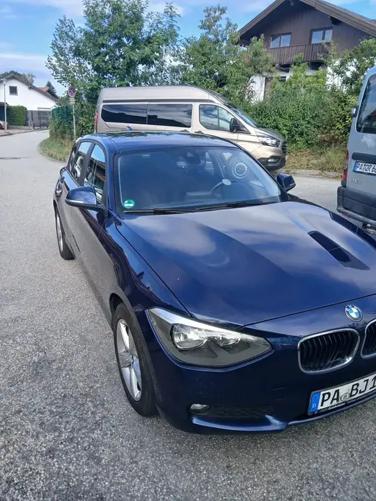 BMW 118D 2012 photo 2