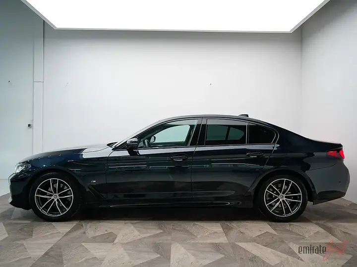 BMW 5 Series 2022 photo 3