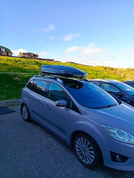 Ford Grand C-Max 2011 photo 2