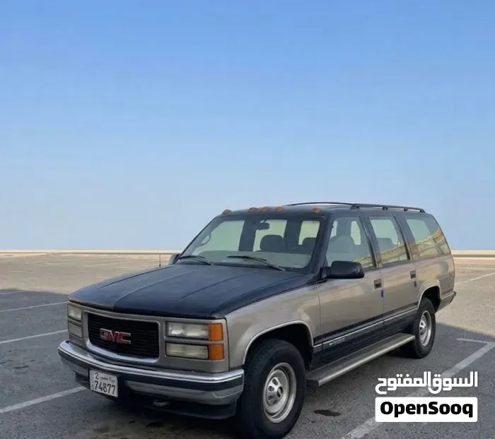 GMC Suburban