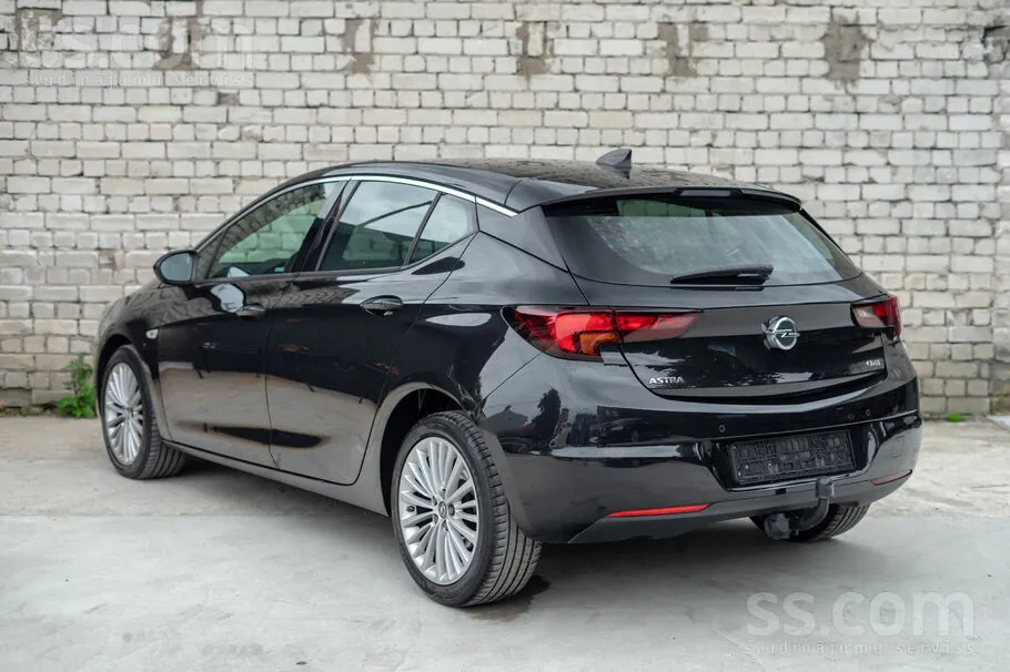 Opel Astra 2016 photo 2